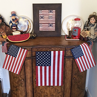 How to Make an American Flag Easy No-Sew Banner