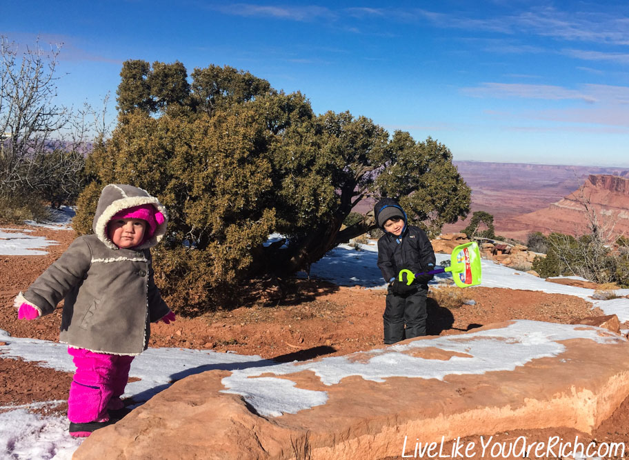 51 Must-Read Tips That Make Traveling with Your Preschooler Efficient, Easy, and Fun!